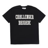 CHALLENGER/COLLEGE LOGO TEE（BLACK）［プリントT-24秋冬］