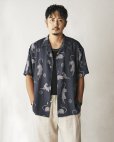 画像2: CALEE/×MIHO MURAKAMI PANTHER DOT PATTERN SH（DARK NAVY）［オープンカラーシャツ-24春夏］ (2)