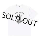 BlackEyePatch/TALK TO THE HAND TEE（WHITE）