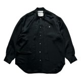 DAIRIKU/"D" Satin Scarf Tie Shirt（Black）［サテンスカーフタイシャツ-24秋冬］
