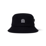 BlackEyePatch/OG LABEL FLEECE BUCKET HAT（BLACK）