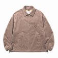 画像1: CALEE/C/S CAL NT LOGO OVER COACH JACKET（ASH BROWN）［コットンスウェードコーチJKT-24秋冬］ (1)