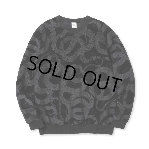 画像1: CALEE/ALLOVER SNAKE PATTERN VELOUR CREW NECK SW（BLACK）［ベロアクルーネックスウェット-23秋冬］ (1)