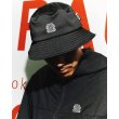 画像3: BlackEyePatch/SMALL OG LABEL MESH BUCKET HAT（BLACK） (3)