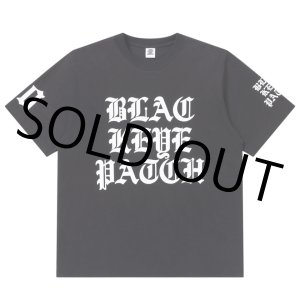 画像: BlackEyePatch/HEAVY BLACKLETTERS TEE（BLACK）