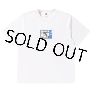 画像: BlackEyePatch/SCHEDULED DELIVERY LABEL TEE（WHITE）