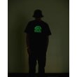 画像2: BlackEyePatch/GLOW IN THE DARK OG LABEL TEE（BLACK） (2)