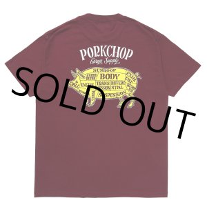 画像: PORKCHOP/PORK BACK TEE（BURGUNDY）［プリントT-24春夏］