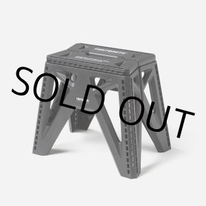 画像: 【30%OFF】TIGHTBOOTH/LABEL LOGO FOLDING STOOL（Black）［フォールディングスツール-24夏］