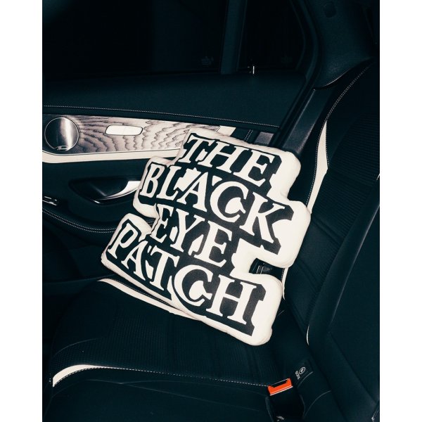 画像2: BlackEyePatch/OG LABEL CUSHION（WHITE） (2)