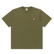 画像2: BlackEyePatch/CHORAKU IN THE HOOD TEE（OLIVE） (2)