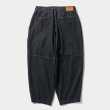 画像2: TIGHTBOOTH/DENIM BALLOON PANTS（Black）［デニムバルーンパンツ-24秋冬］ (2)