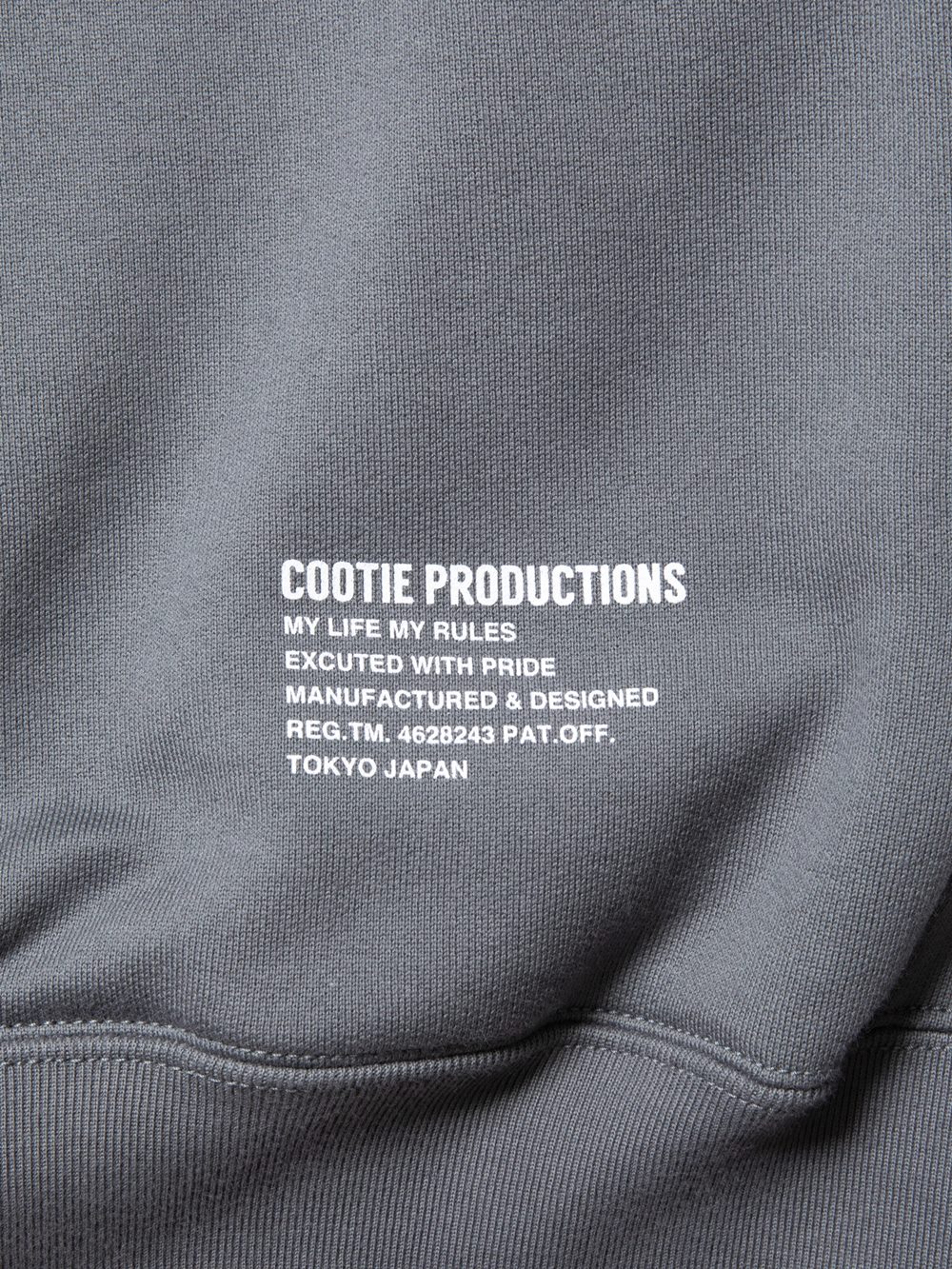 COOTIE PRODUCTIONS/Compact Yarn Crewneck Sweatshirt（グレー