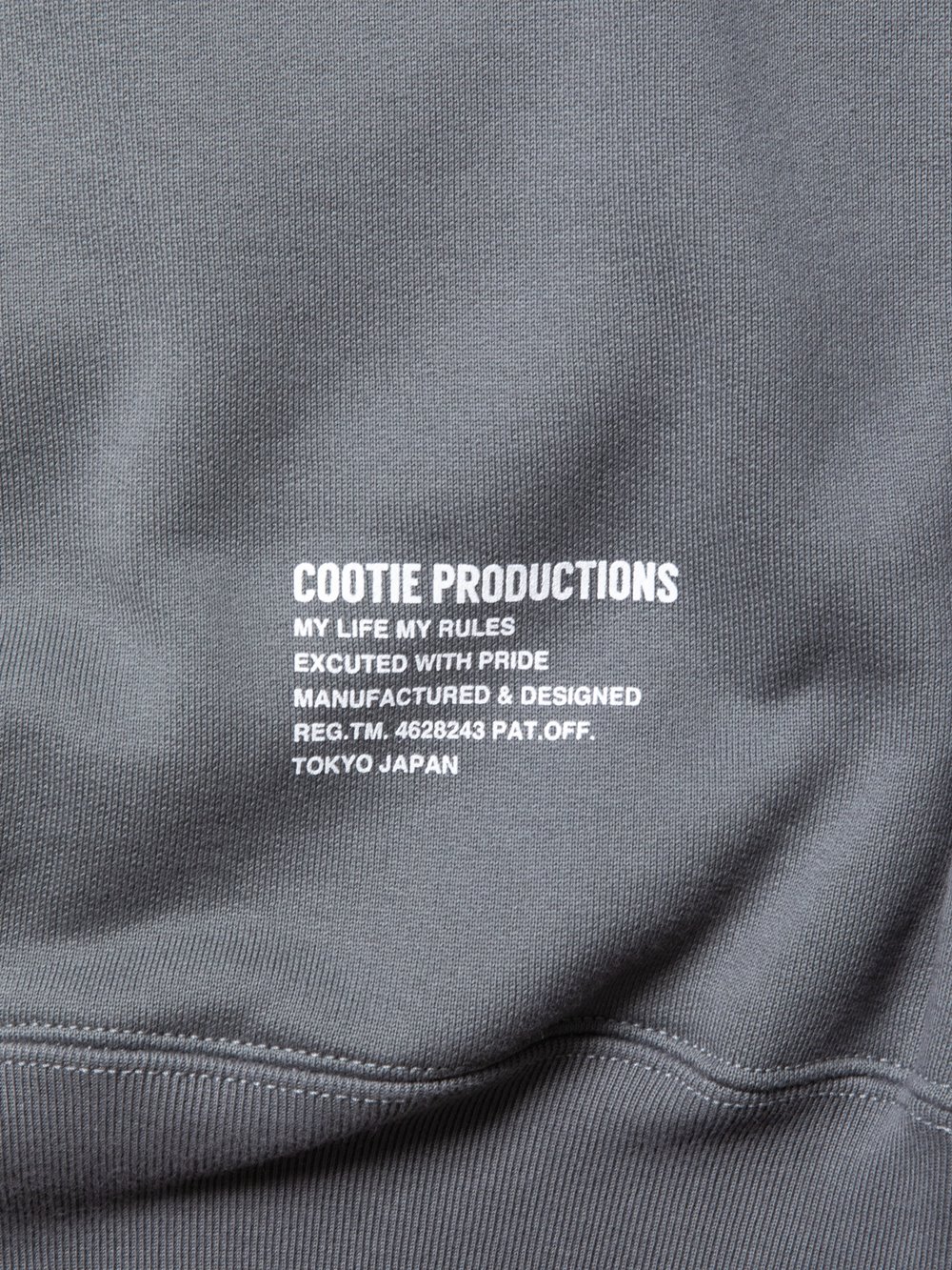 COOTIE PRODUCTIONS/Compact Yarn Pullover Parka（グレー）［プル