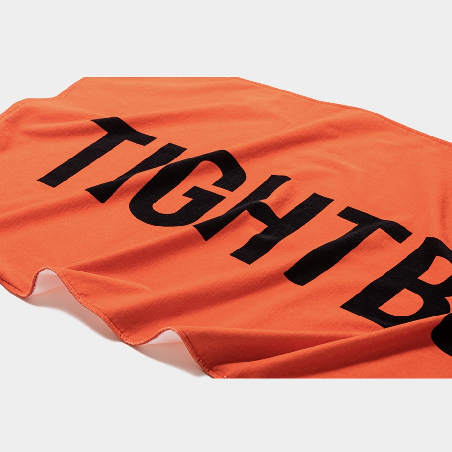 新品 TIGHTBOOTH LOGO BEACH TOWEL Orange | www.piazzagrande.it