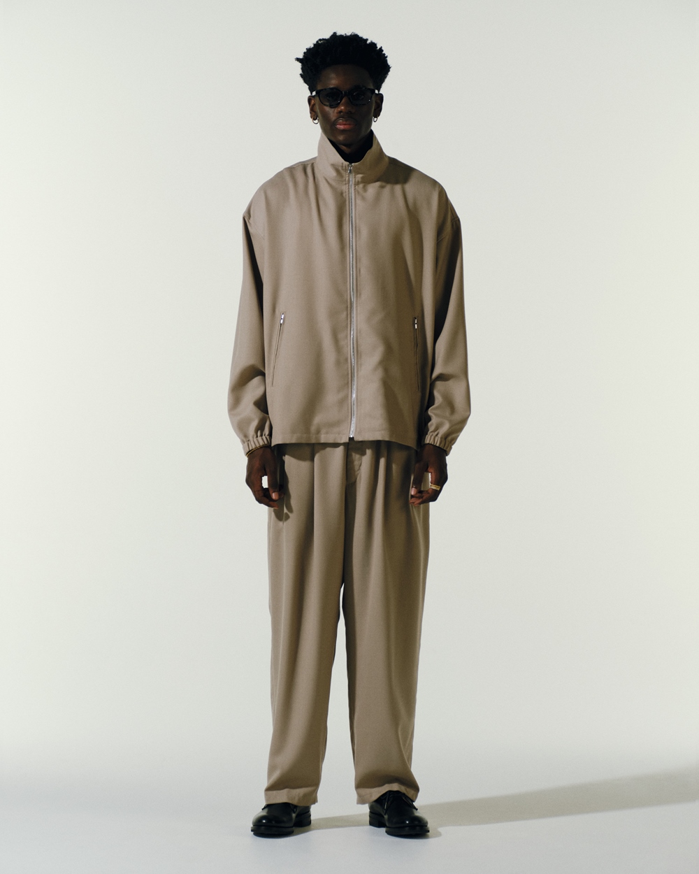 COOTIE PRODUCTIONS/T/W Gabardine 2 Tuck Easy Pants（Taupe）［T/W 