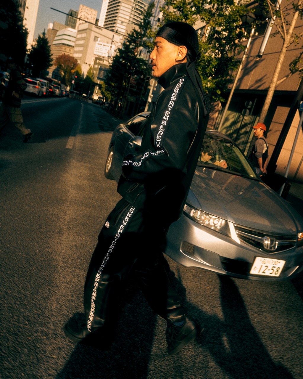 画像: BlackEyePatch/KANJI TAPED FAUX LEATHER TRACK PANTS（BLACK）