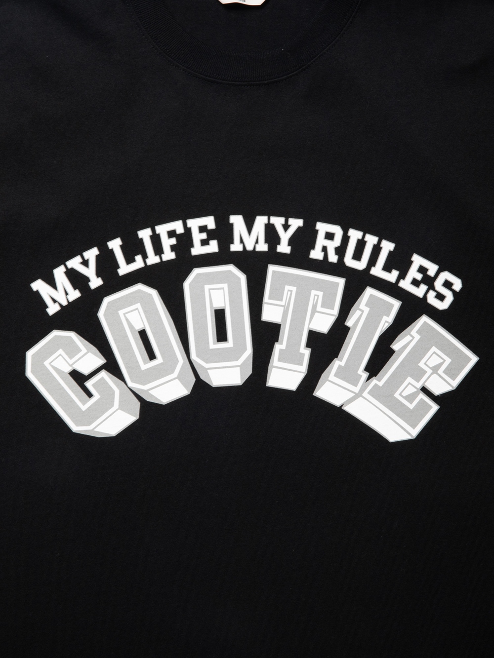 画像: COOTIE PRODUCTIONS/Open End Yarn Print S/S Tee（Black）［プリントT-24春夏］