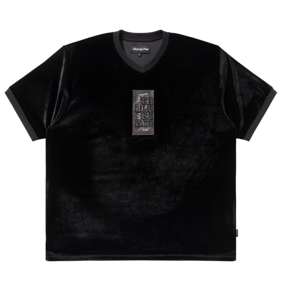 画像: BlackEyePatch/HWC LABEL EMBROIDERED VELOUR V NECK S/S SHIRT（BLACK）