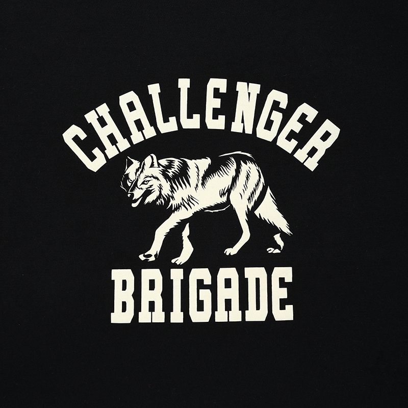 画像: CHALLENGER/WOLF COLLEGE TEE（BLACK）［プリントT-24秋冬］