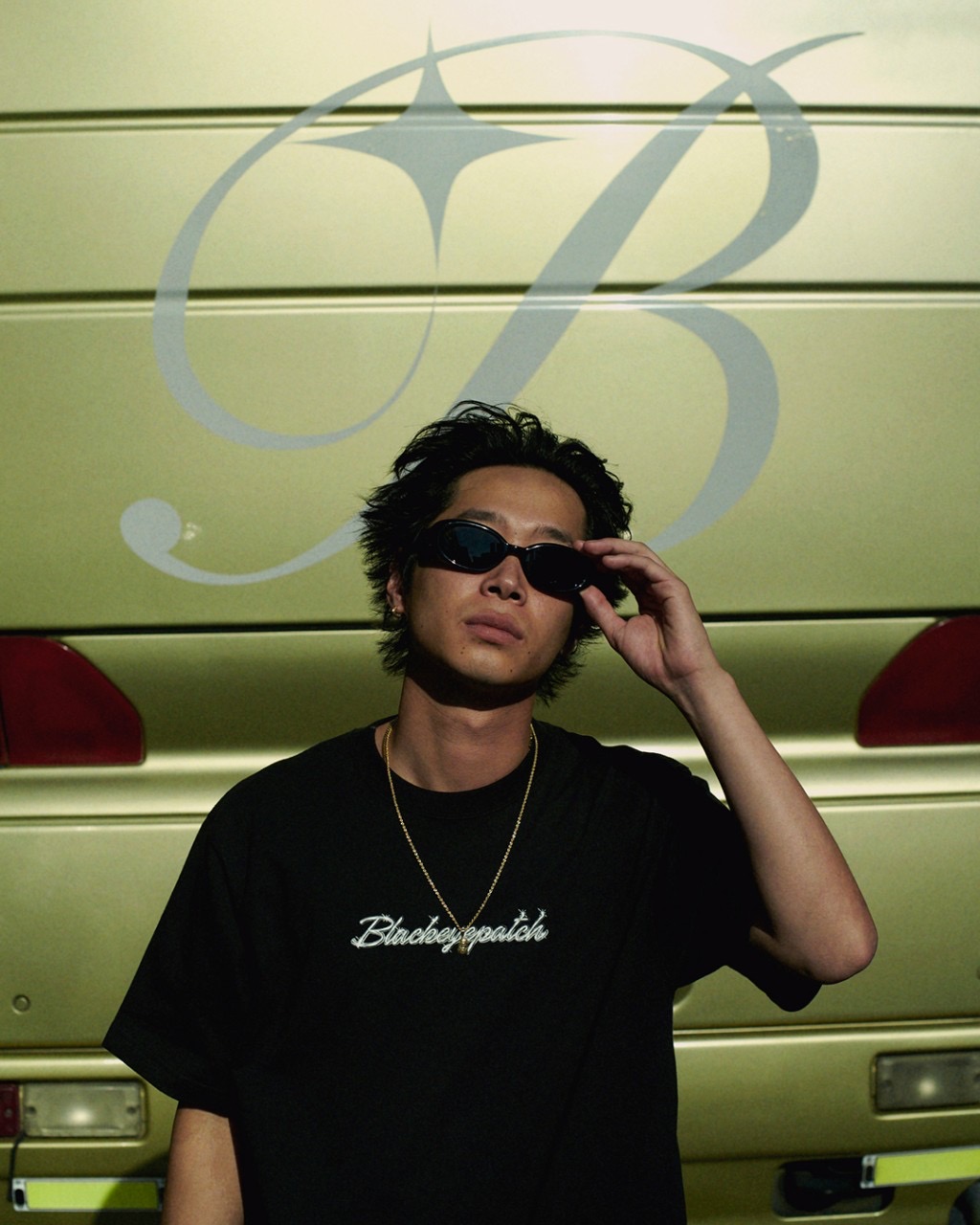 画像: BlackEyePatch/CHROMED SCRIPT EMBLEM TEE（BLACK）