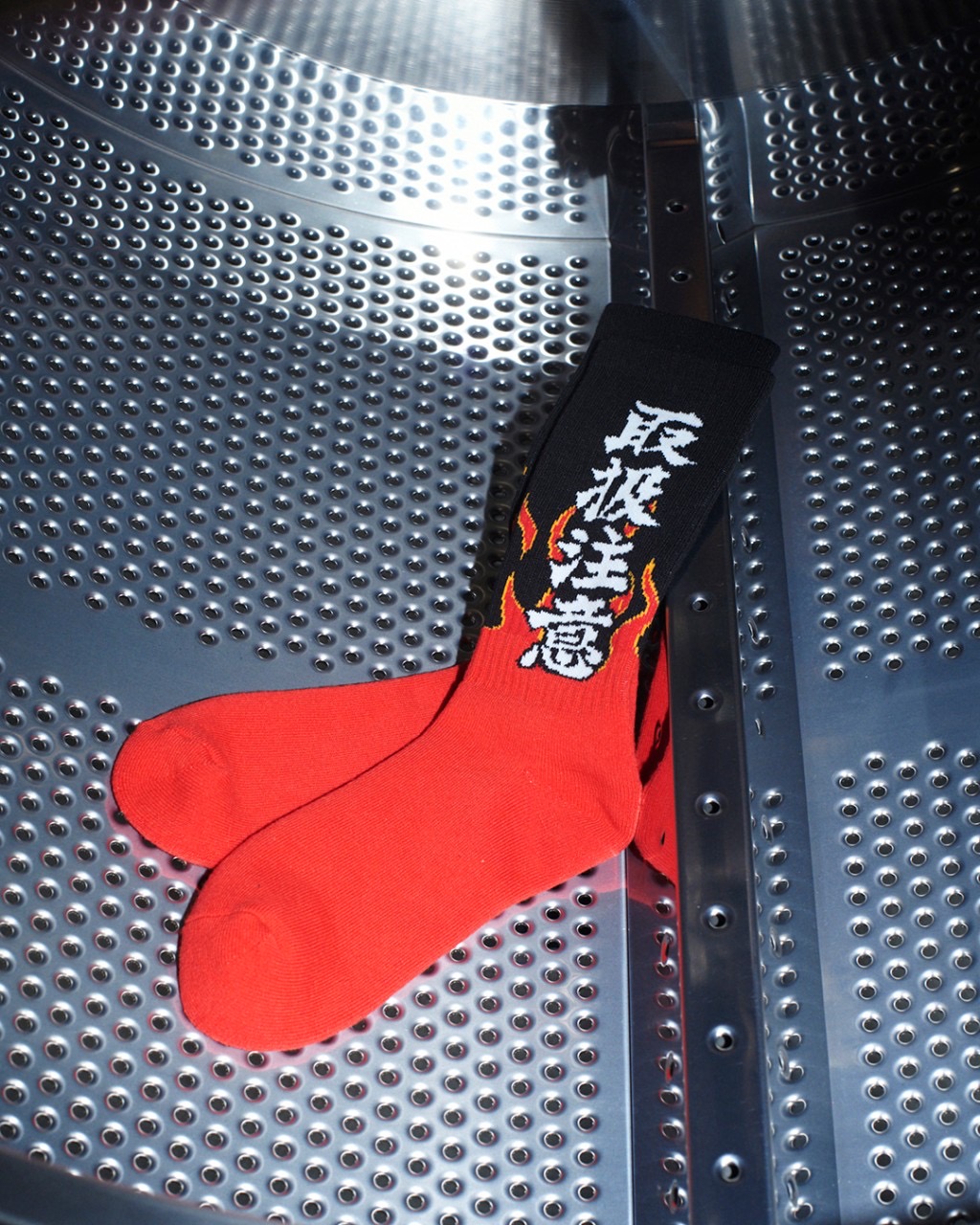 画像: BlackEyePatch/HWC FLAMES SOCKS（MULTI）