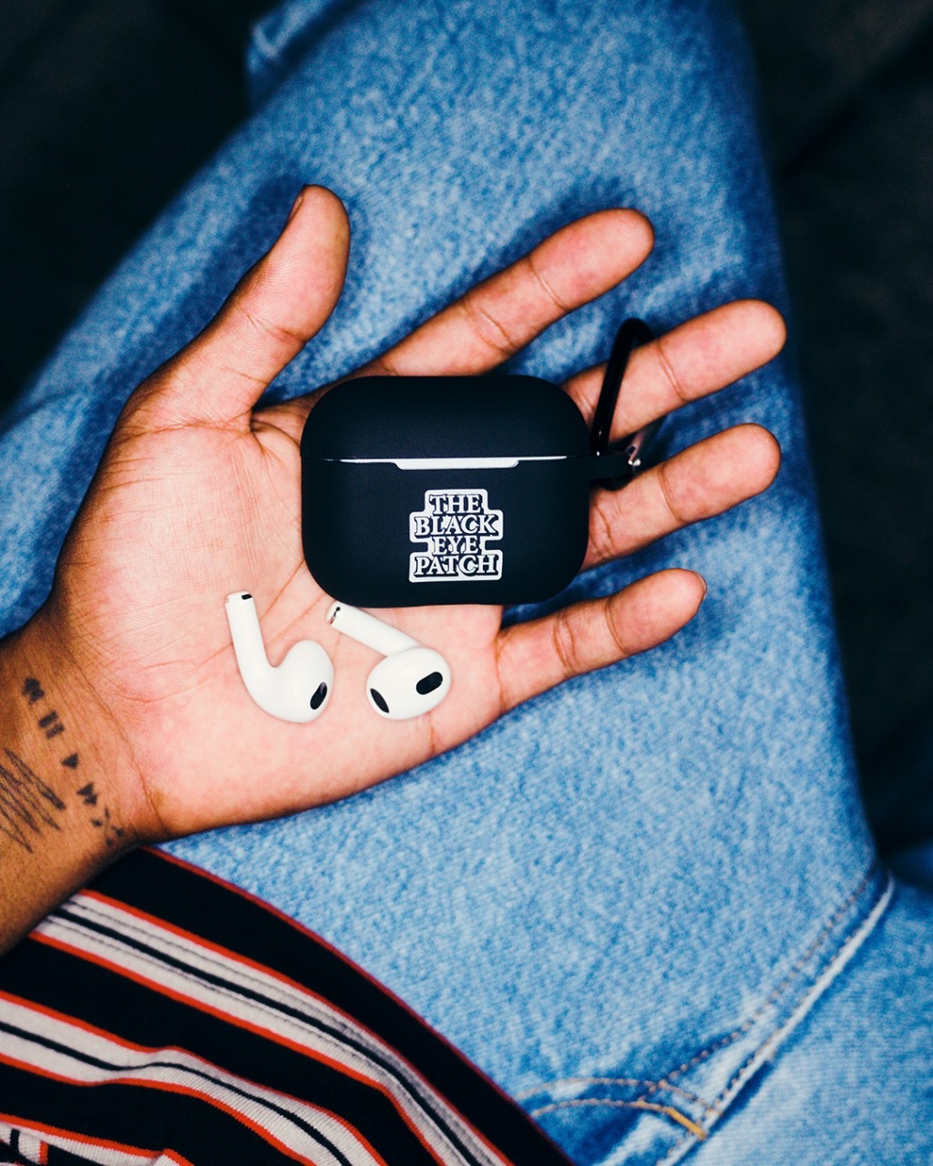 画像: BlackEyePatch/OG LABEL Air Pods CASE（BLACK）