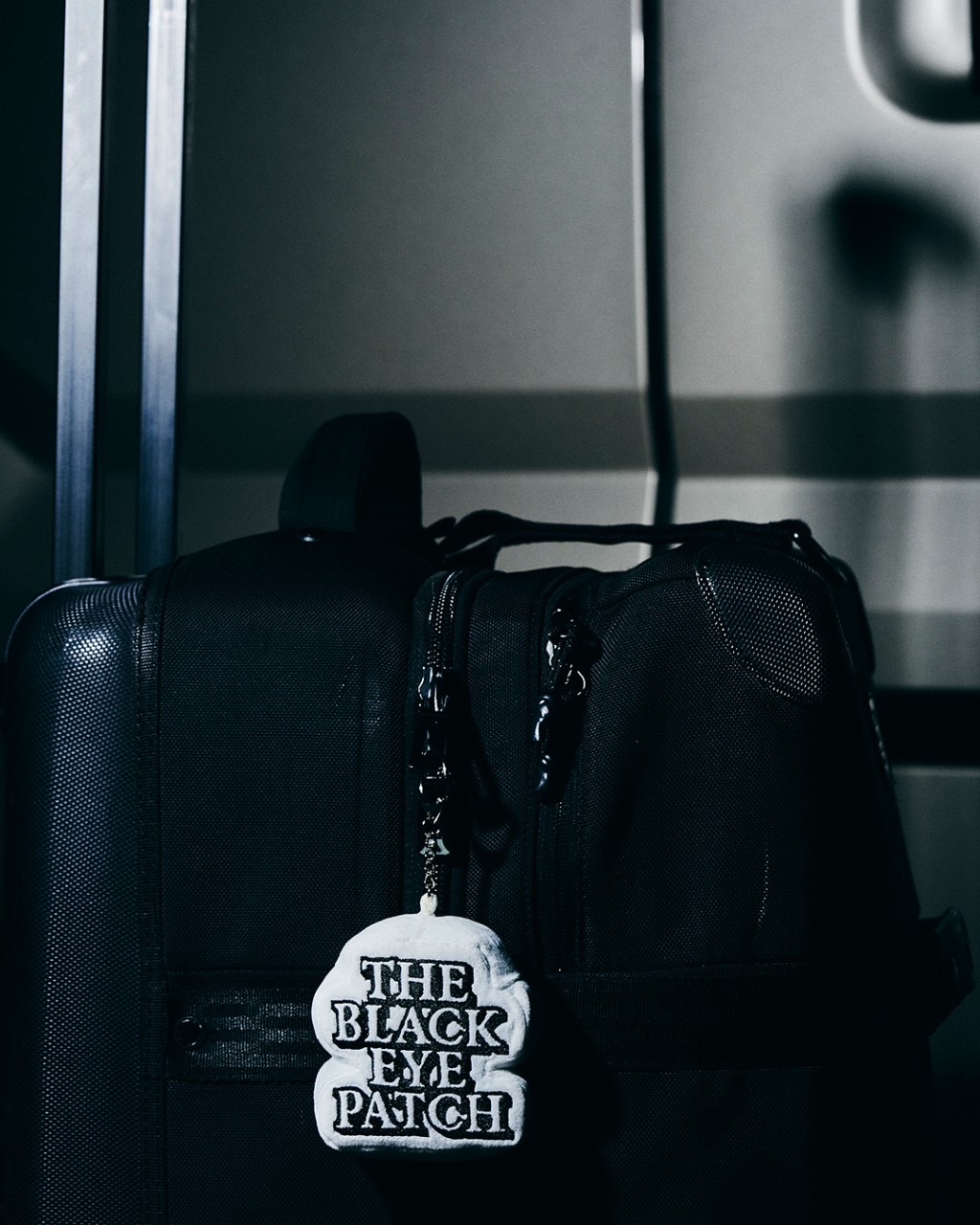 画像: BlackEyePatch/OG LABEL CUSHION KEY CHAIN（MULTI）